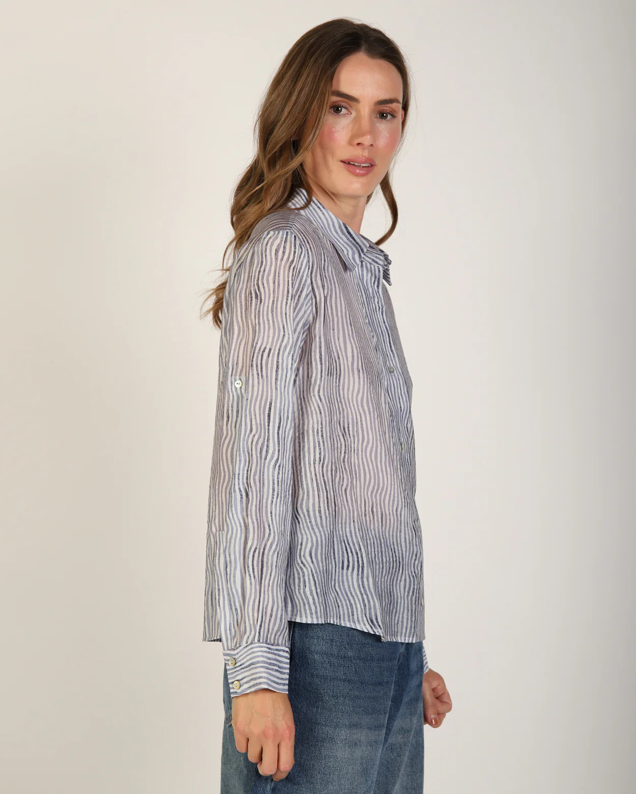 Alia Shirt  - Navy/White - Image 4