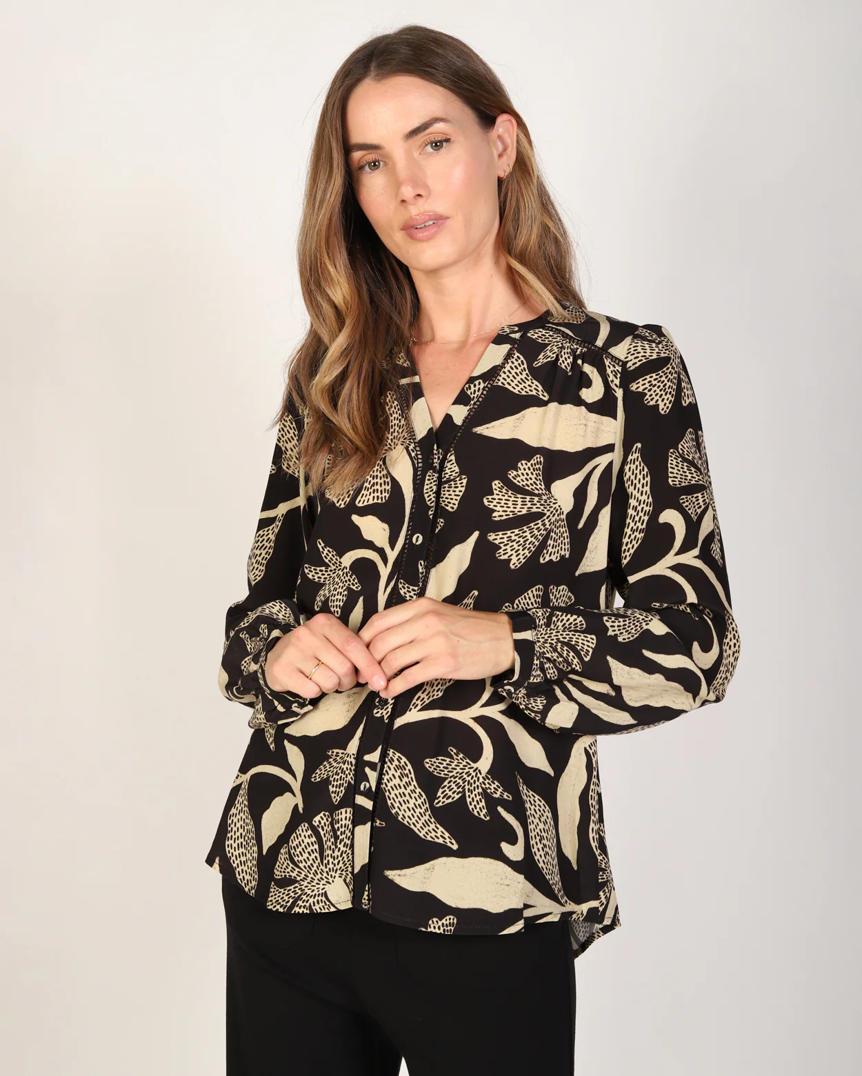 Blossom Top  - Black/White - Image 2