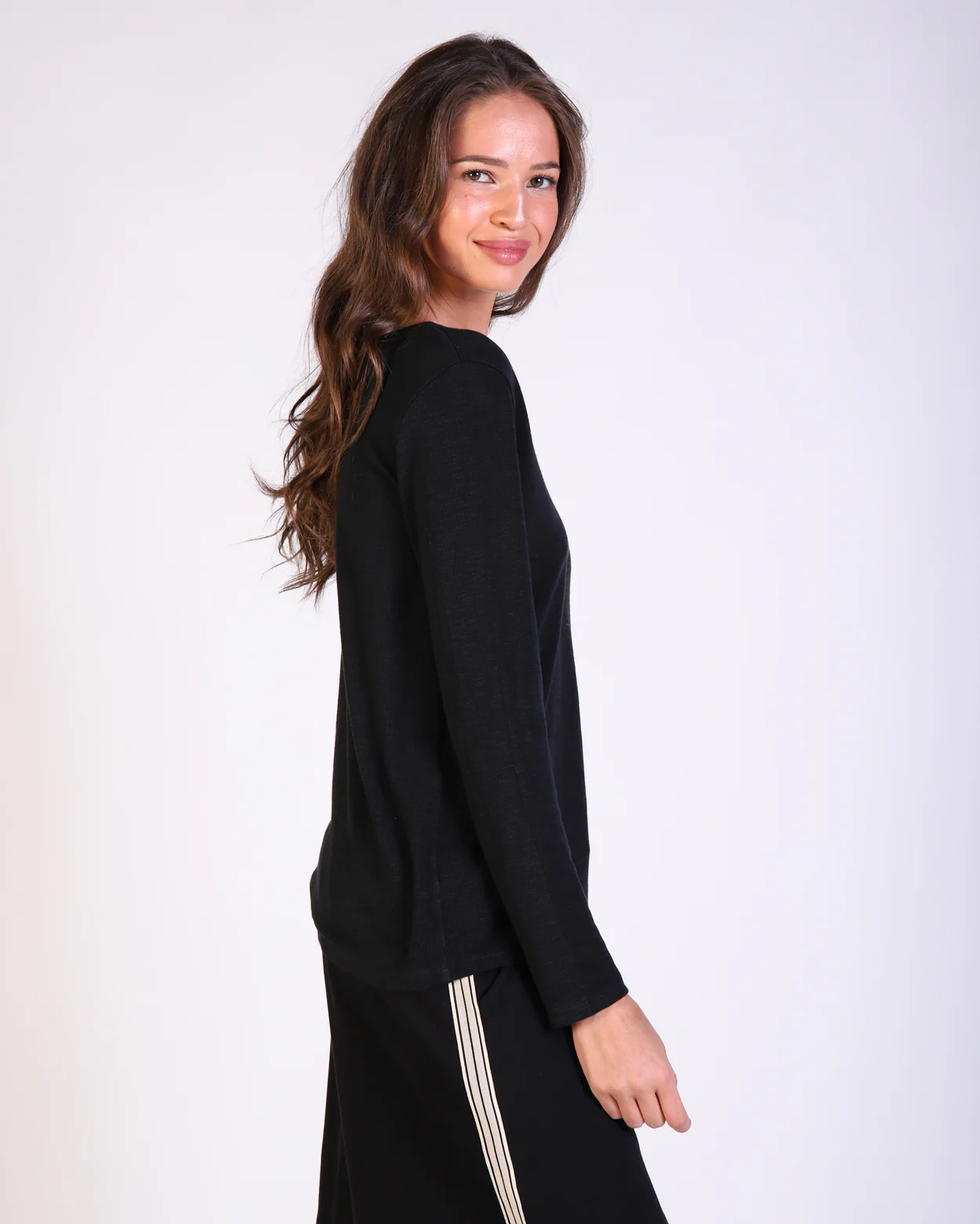Colby Long Sleeve Tee - Black - Image 3