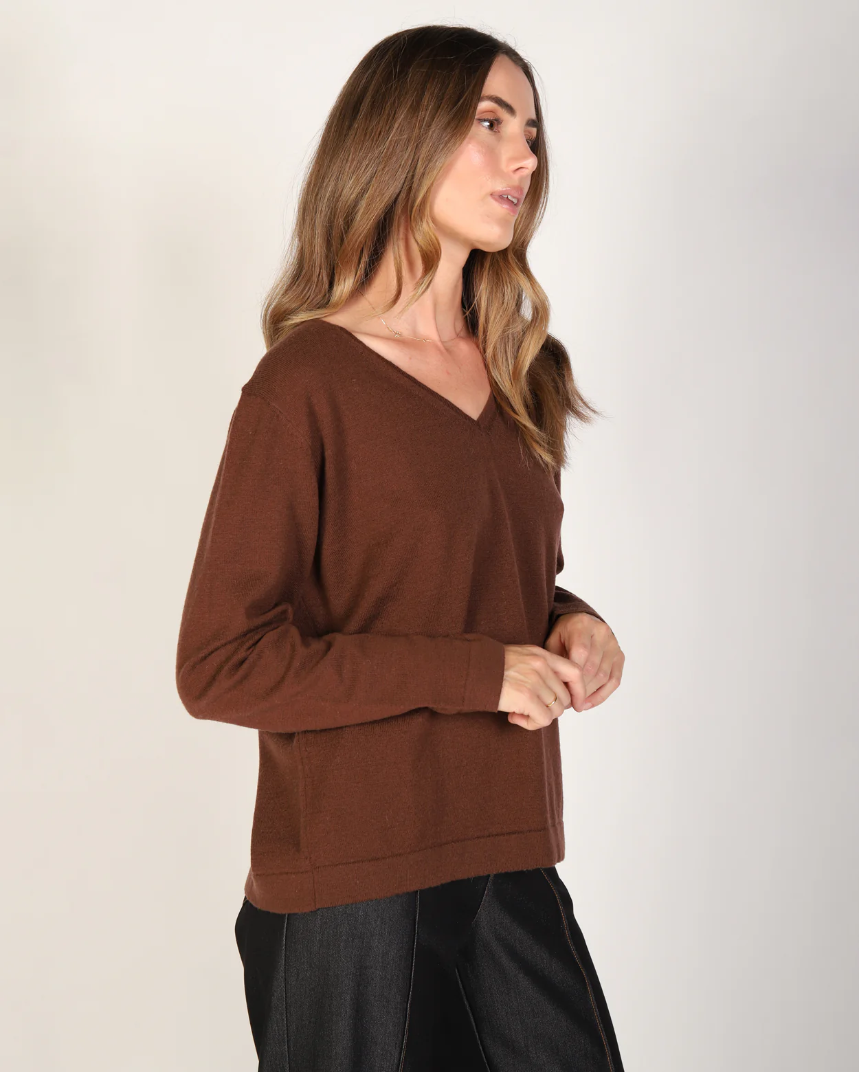 Kennedy Merino Knit - Chocolate - Image 4