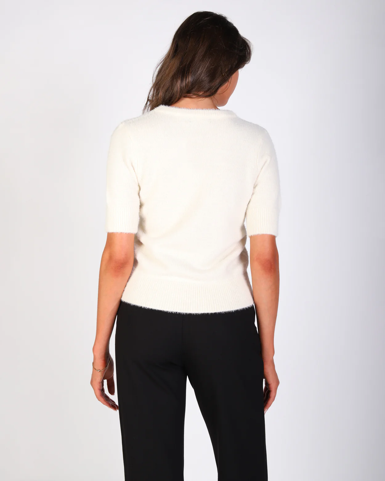 Liv Fluffy S/S Crew Knit - Pearl - Image 5