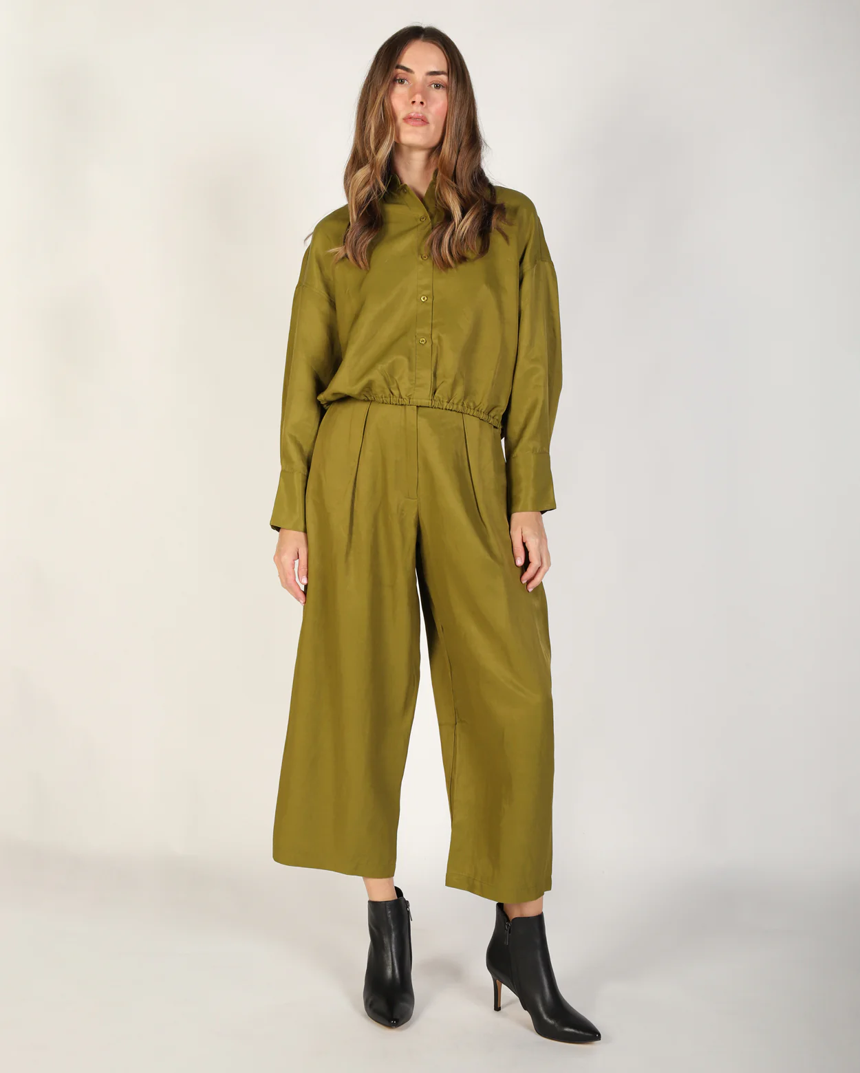 Lori Shirt - Moss - Image 2
