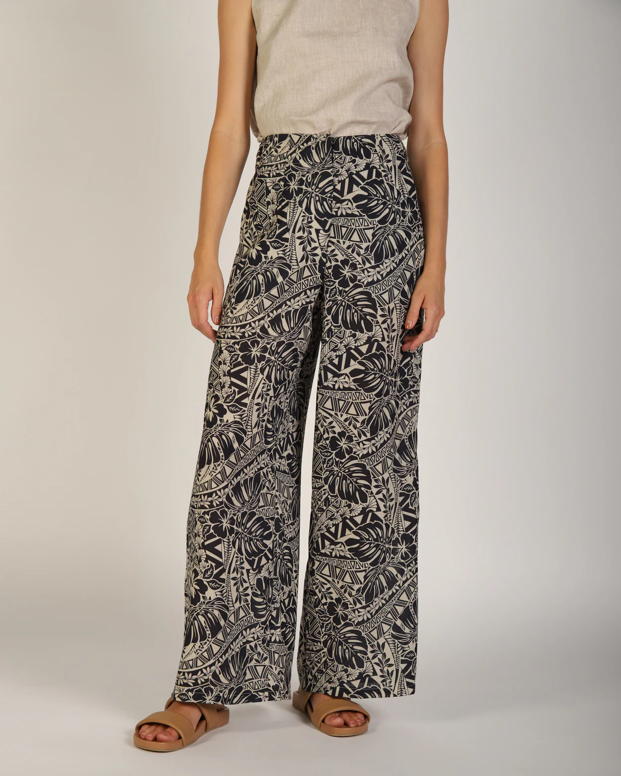 Nico Pant  - Navy Print - Image 3