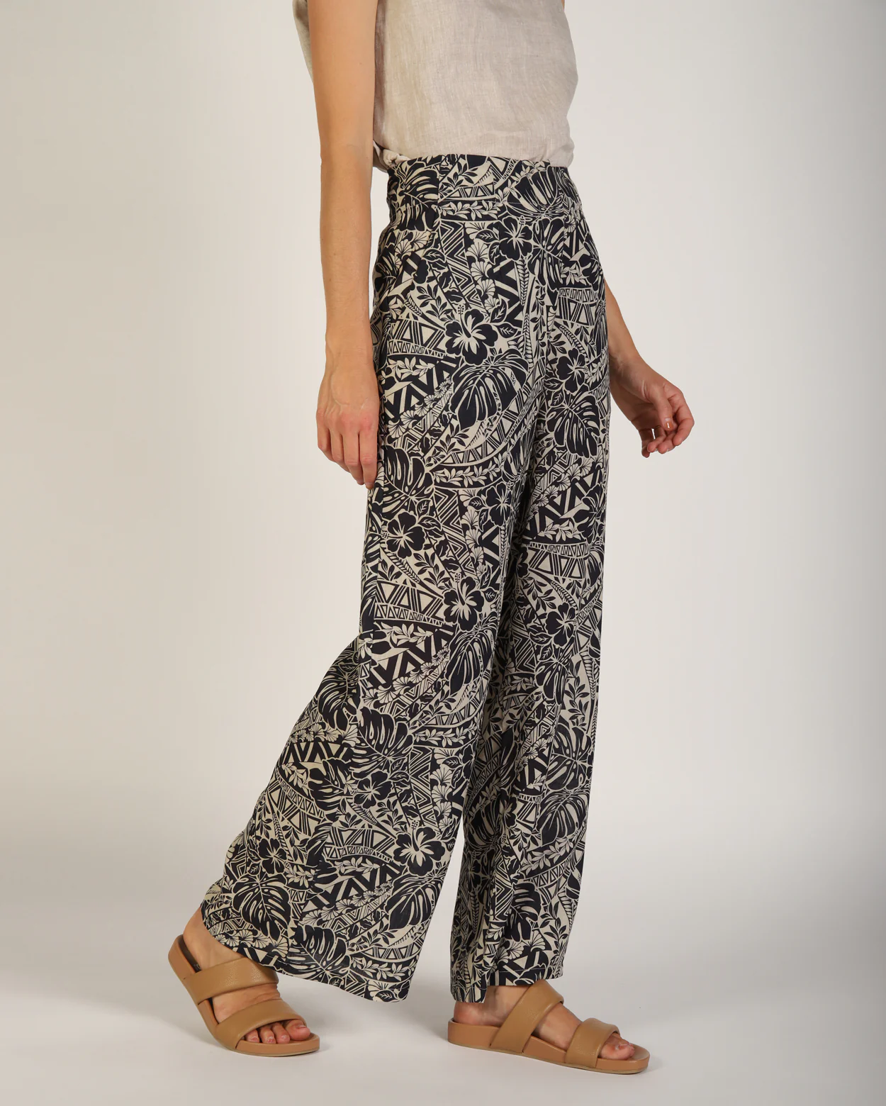 Nico Pant  - Navy Print - Image 4