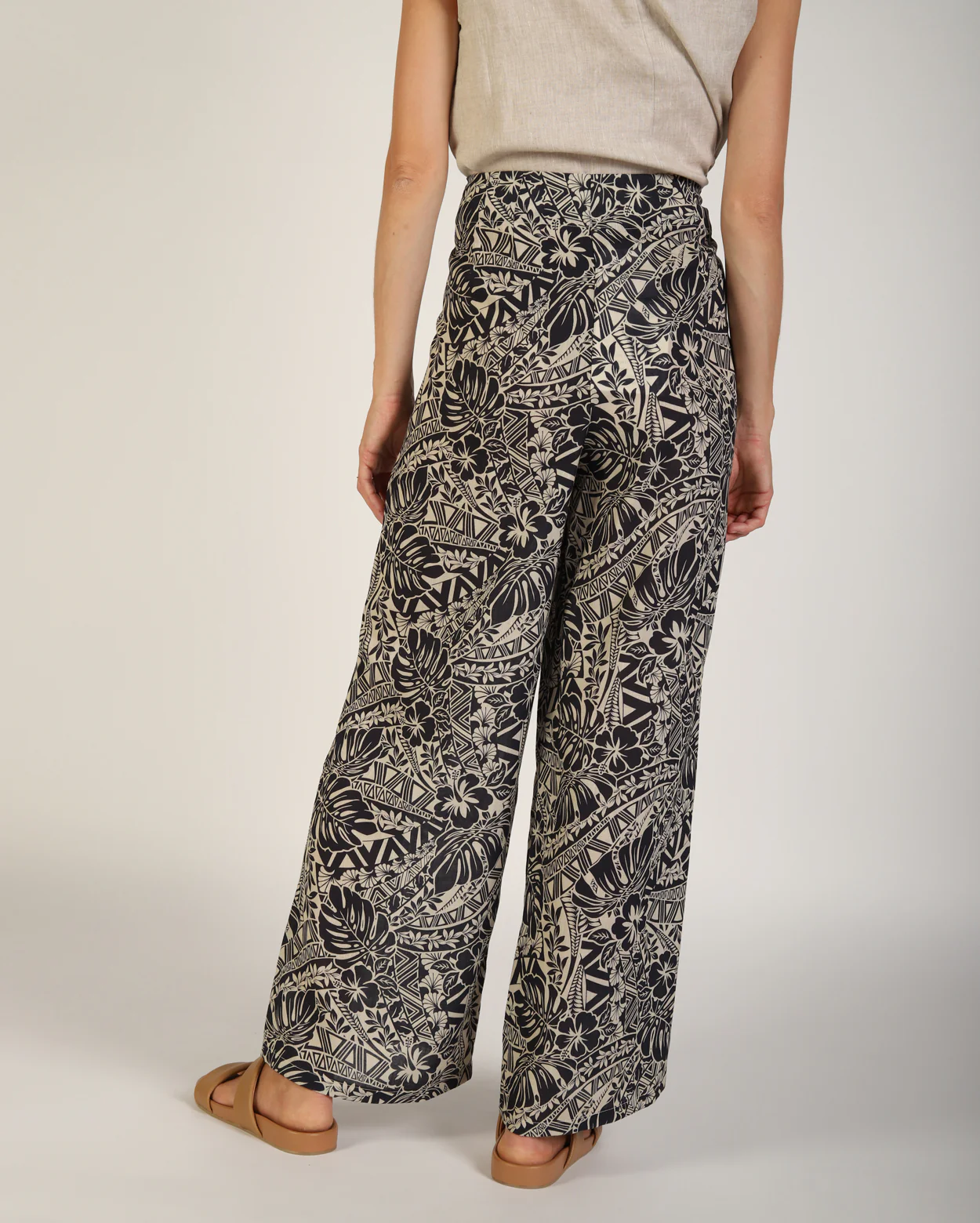 Nico Pant  - Navy Print - Image 5