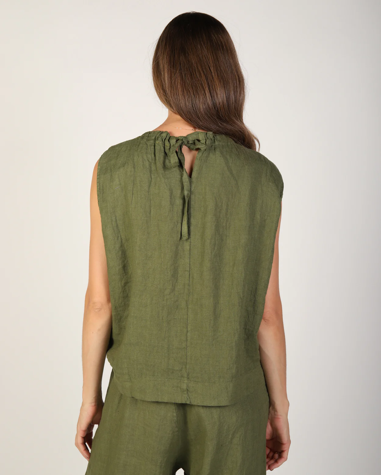 Xina Linen Top  - Moss - Image 4