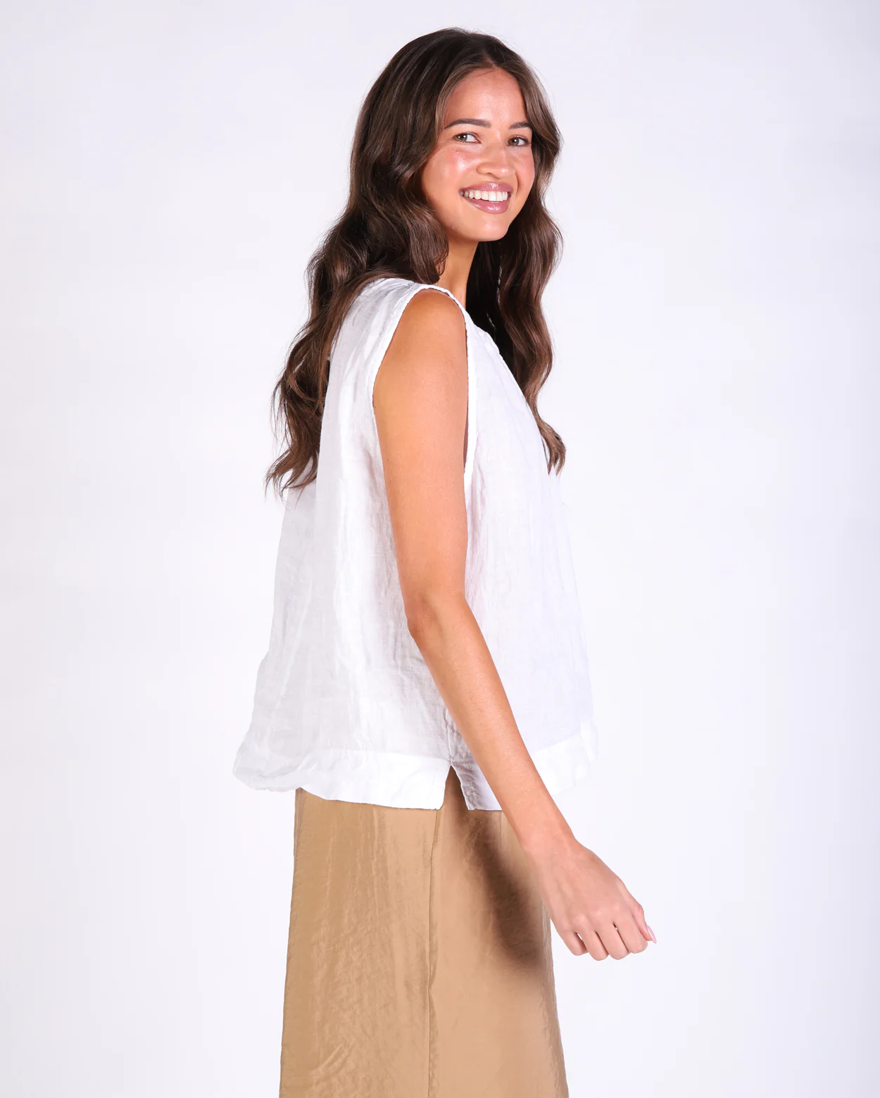 Xina Linen Top  - White - Image 3